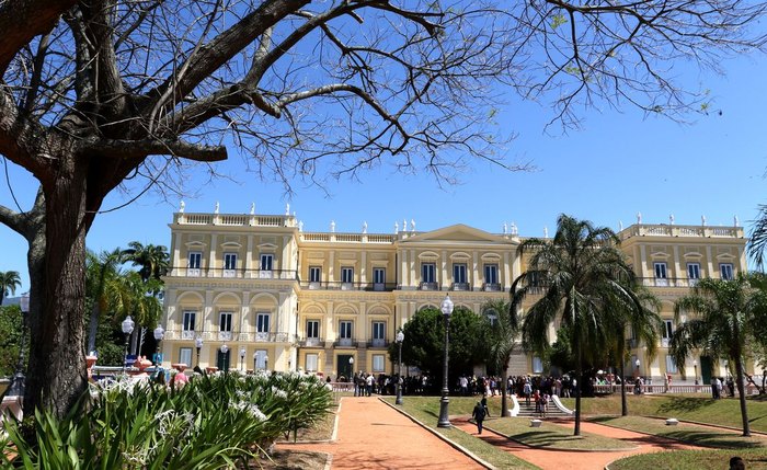 Novo prazo foi anunciado pelo ministro da Educação, Camilo Santana
