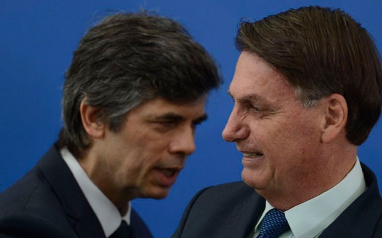 Bolsonaro e Teich se reúnem para apresentação de estudo sobre cloroquina