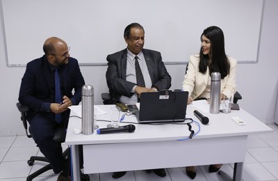 Magistrados conduzem entrevistas com candidatos autodeclarados negros