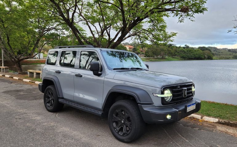 Tank 300 2026 tem conforto, tração, potência e condução híbrida inteligente