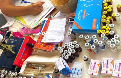 Vigilância Sanitária de Arapiraca apreende medicamentos adulterados em clínica clandestina