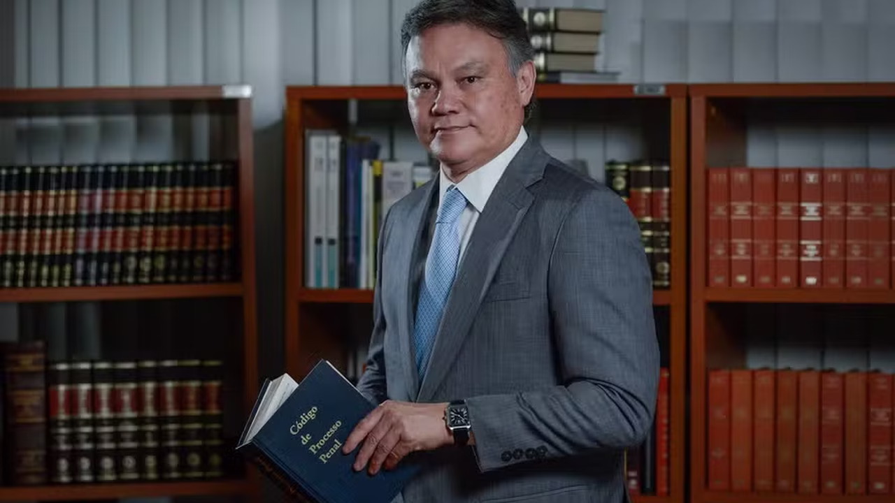 Lincoln Gakiya alerta para riscos de aplicar modelo de Bukele no Brasil: '4 milhões de presos'