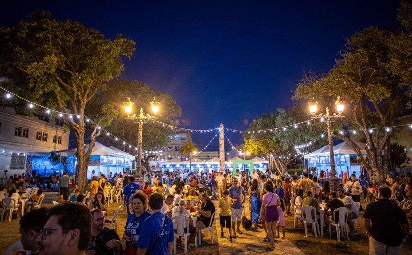 Festival de Gastronomia Popular Maceió dos Prazeres celebra culinária local com sucesso de público no Jaraguá