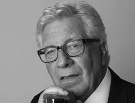 Morre Peppino Di Capri, autor de sucessos como 'Champagne', aos 86 anos