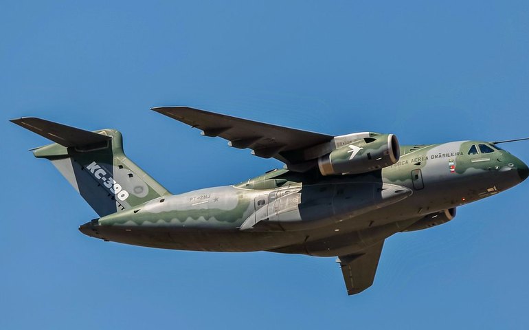 Suécia compra avião militar da Embraer