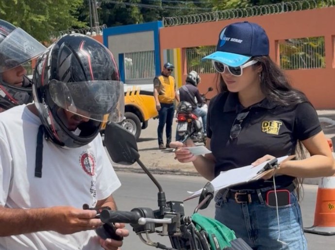 SMTT Arapiraca e Secretaria de Saúde realizam semana pré-carnavalesca de conscientização