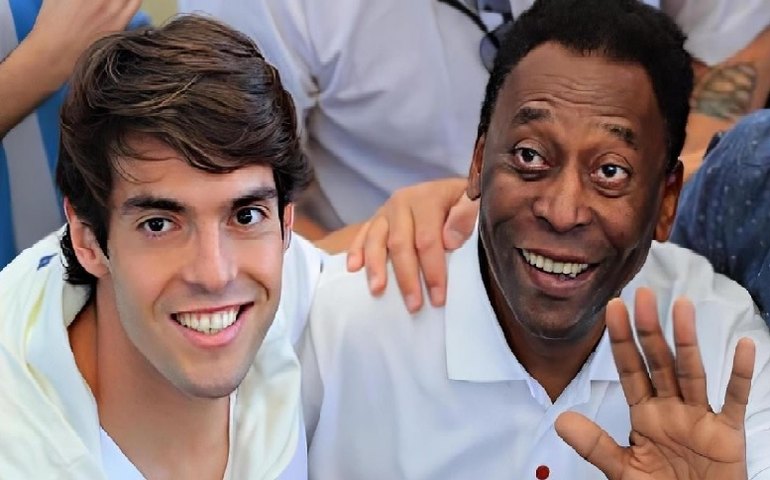 Kaká se defende por faltar a velório de Pelé: “Sinto demais não ter ido a Santos”