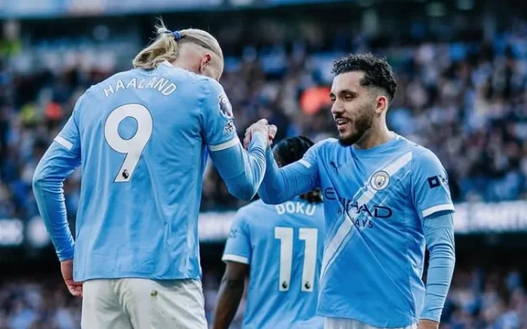 Manchester City vence Arsenal, esquenta disputa pelo título e torcida provoca rivais