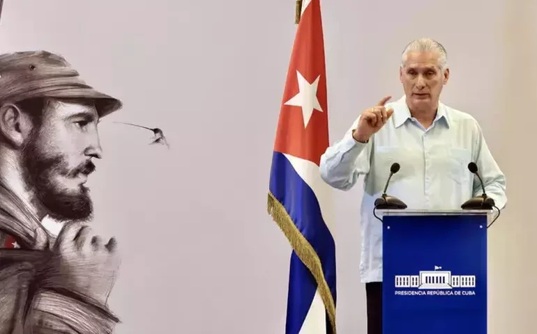 Estamos prontos a morrer para salvar Cuba dos EUA, diz Díaz-Canel