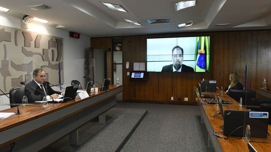 Senado define composição das comissões permanentes