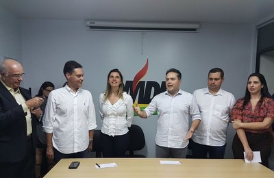 Visando 2018, PMDB de Alagoas se reforça com a família Pereira