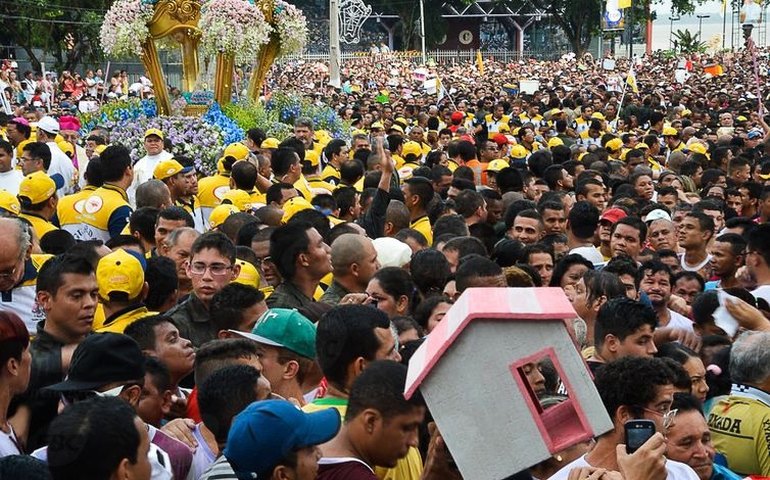 Financiamento a eventos religiosos divide prefeituras e tribunais de contas