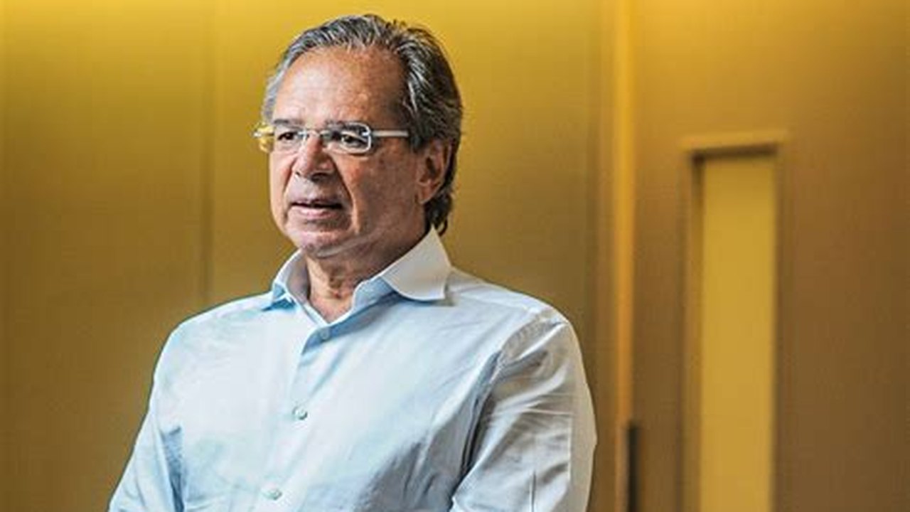 Guedes vai a Paris e Madri para encontros com OCDE e investidores