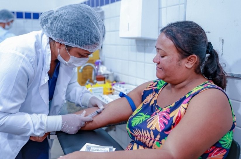 Moradores de Chã da Imbira recebem vários atendimentos de saúde durante o Prefeitura em Ação