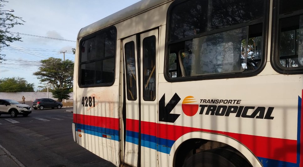 acidente onibus e moto Augusto Franco