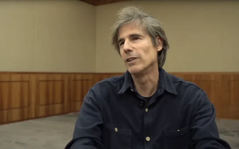 Academia do Oscar vai homenagear diretor brasileiro Walter Salles