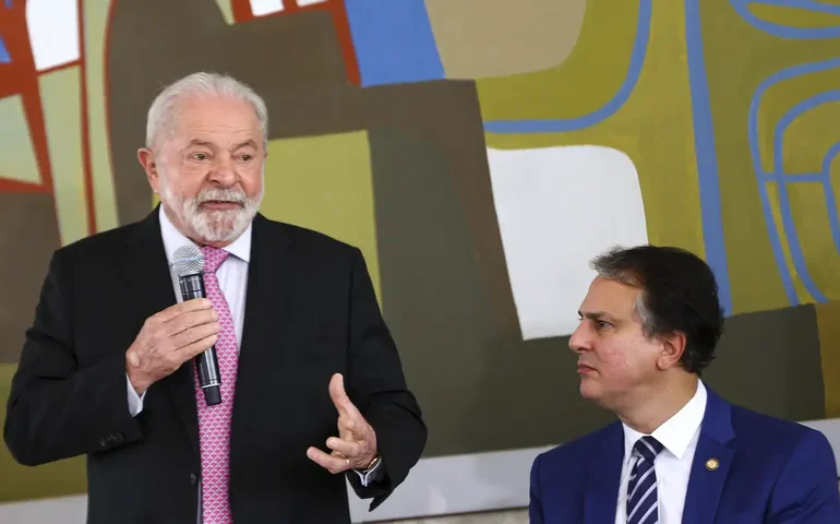 Lula visitará sala de monitoramento do Enem neste domingo