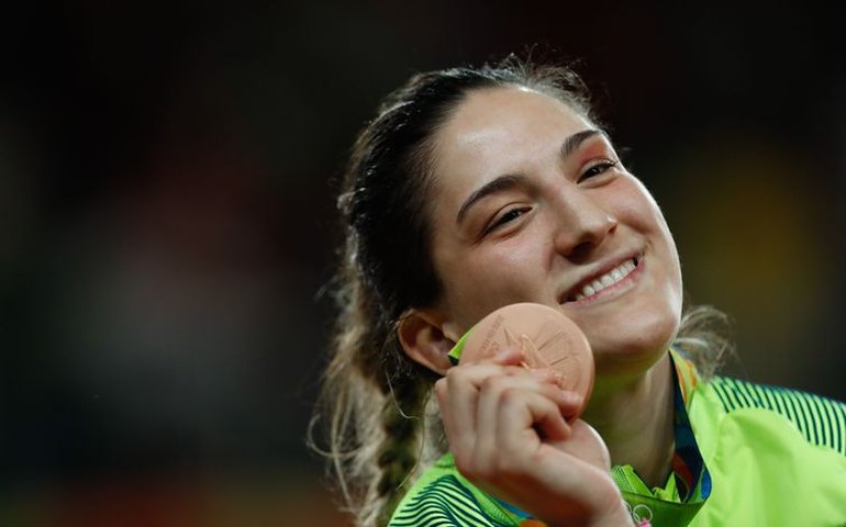 Mayra Aguiar cai nas oitavas e Brasil continua sem pódio no Mundial de judô