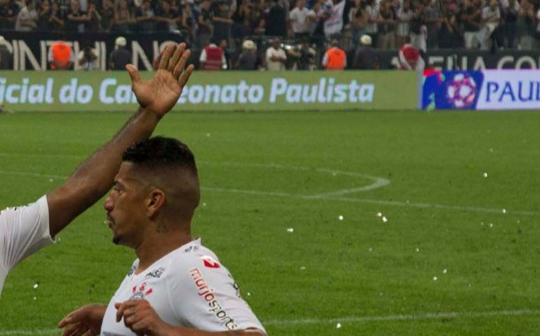 Após marcar o gol do título, Vagner Love ressalta: ‘Sou um cara privilegiado’