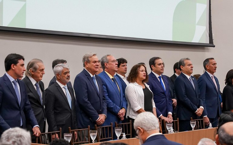 Vice-governador participa da posse do novo gestor da Sudene