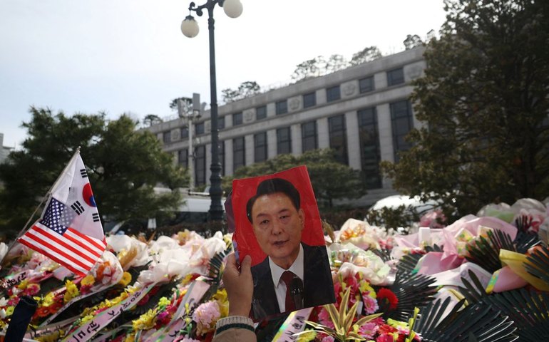 Após impeachment, Presidente da Coreia do Sul é destituído do cargo