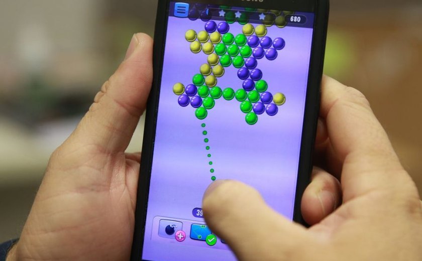 Como jogar Bubble Shooter, um game de raciocínio para Android e