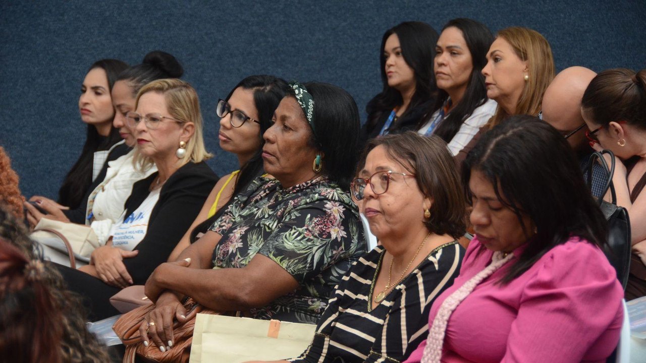 Semuc promove seminário para fortalecer acolhimento a mulheres vítimas de violência