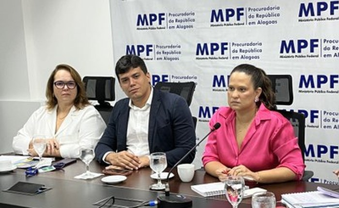 MPF  em reunião para aprimorar a rede de assistência ao paciente com câncer em Alagoas