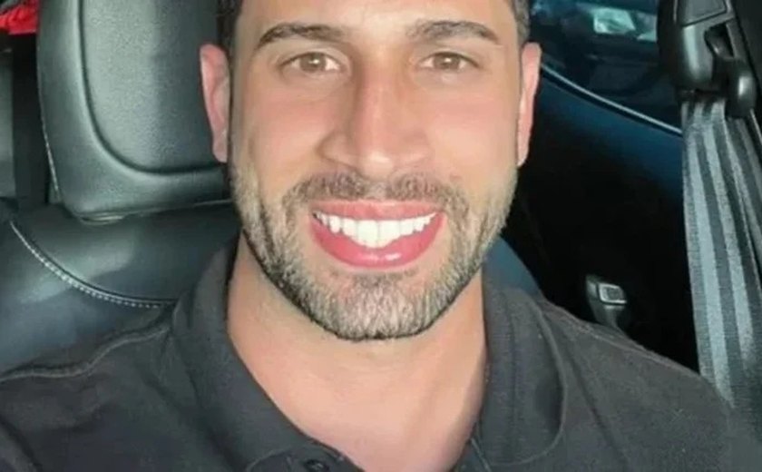 Vereador Kelmann Vieira lamenta morte de assessor encontrado dentro de carro em Maceió