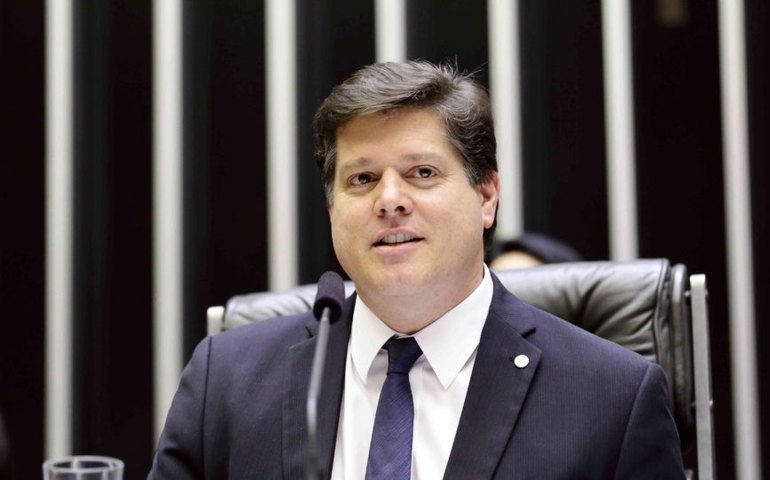 Câmara, Senado e governo devem trabalhar para melhorar texto, diz Baleia Rossi