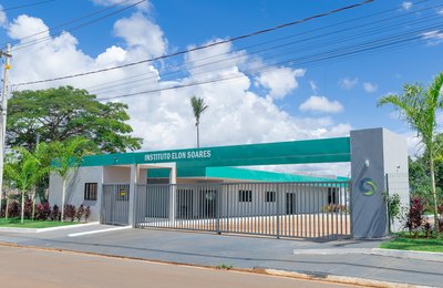 Jovem autista supera dificuldades e encontra oportunidade de crescimento na construção civil