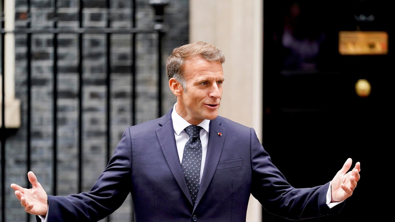 Macron ordena ação do governo para conter a alta dos combustíveis na França