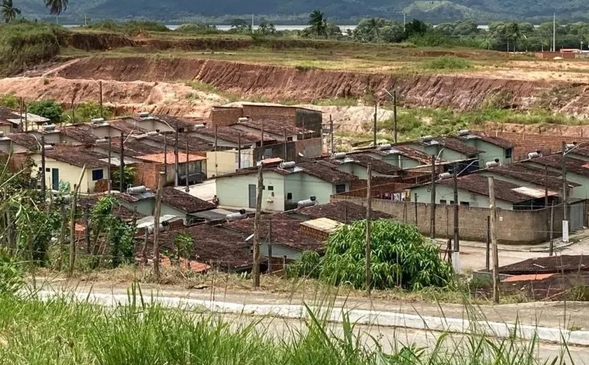 Polícia prende suspeito com revolver com indícios de envolvimento em crime