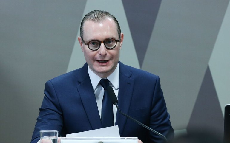 Em Alagoas, o recém eleito ministro Zanin terá que decidir ação de R$ 1 bi movida de JHC contra Dantas