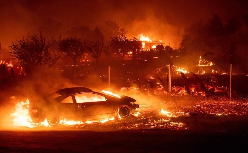 Incêndio na Califórnia foi causado por dispositivo usado em &#8216;chá de revelação&#8217;