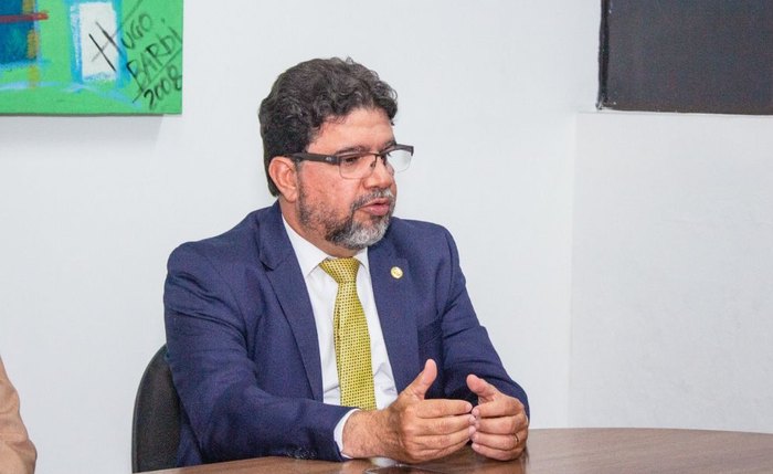 Desembargador Carlos Cavancanti.