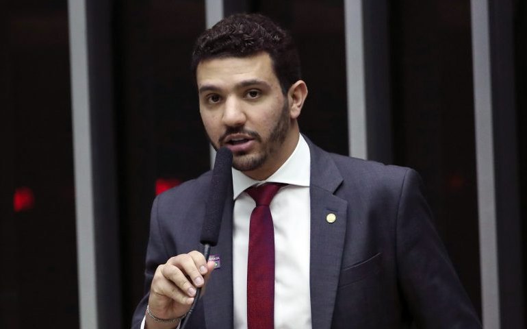 Comissão aprova projeto que recomenda instalação de barreira eletrônica em ruas com escola