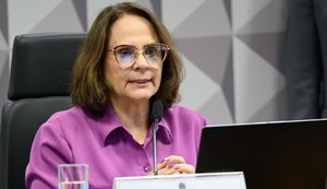 Senadora Damares demonstrou muita satisfação após ver derrota de Messias. Foto: Reprodução/Internet.