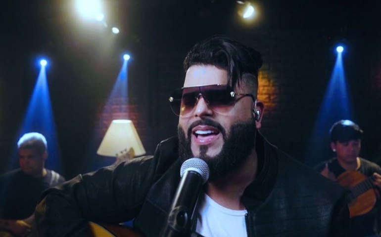 Junior Dullys promete novo sucesso nacional: