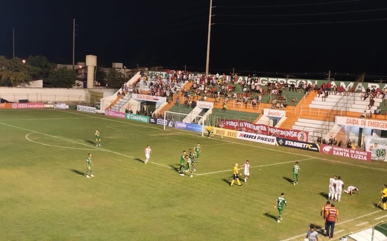 Coruripe e Penedense empatam no Gersão e seguem sem vencer no Estadual