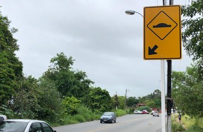 Prefeitura inicia serviço de sinalização viária na Santa Amélia 