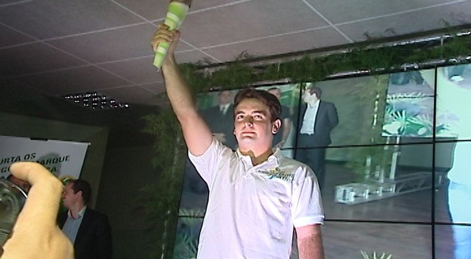 Abertura do JUBs 01 46.mov.Still001.jpg