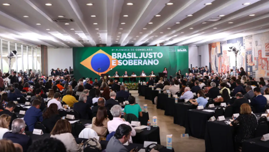 Conselhão entrega a Lula propostas de metas de desenvolvimento do país