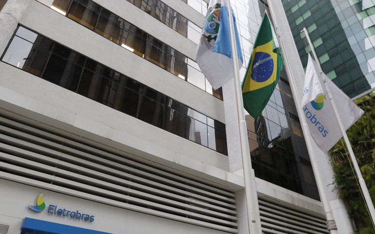 Eletrobras vende participação na Eletronuclear para o Grupo J&F