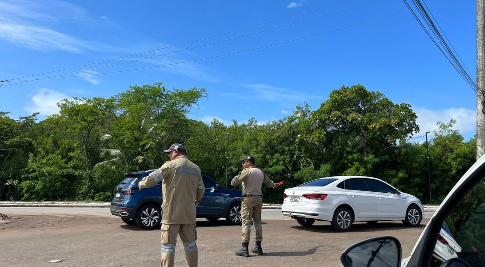 Trecho da ponte sobre o rio Poxim desaba e compromete trânsito na Zona Sul de Aracaju / Foto: Foto: SMTT/ Reprodução