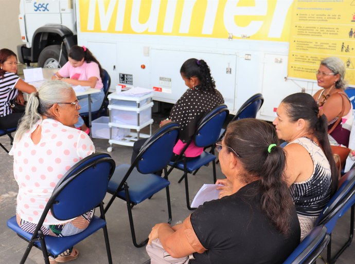 Unidade Móvel Saúde Mulher inicia atendimentos no Sesc Poço, em Maceió