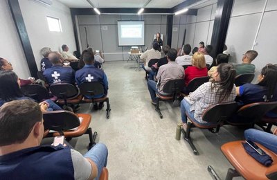 Centro de Referência de Saúde do Trabalhador elabora plano para bem-estar dos agentes de endemias