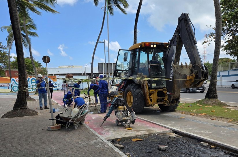 Prefeitura amplia manutenção e executa melhorias em pontos da orla marítima de Maceió