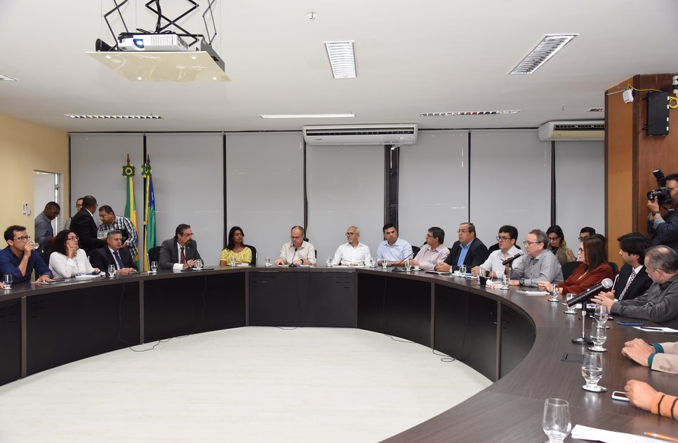 REUNIÃO CORONA ARACAJU SERGIPE / Foto: Ana Lícia Menezes/PMA