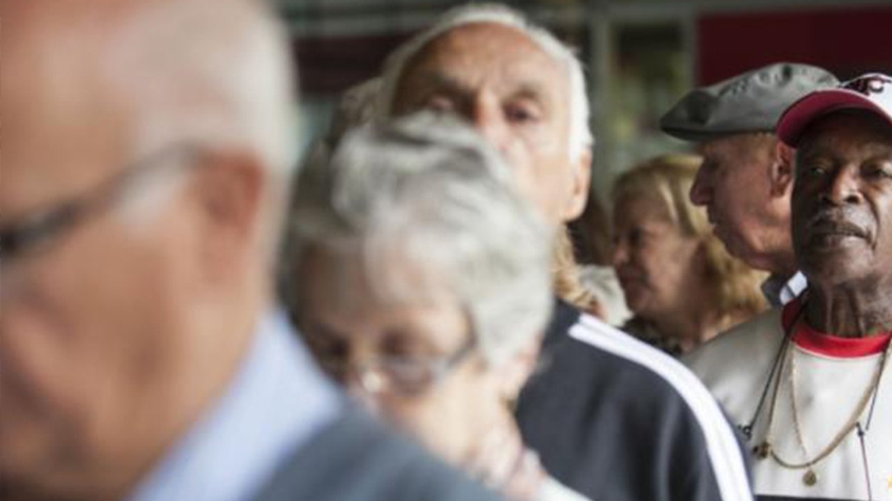 Governo paga em setembro primeira parcela do 13º dos aposentados